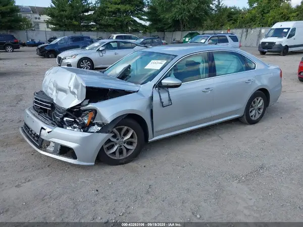 1VWAT7A37GC023777 2016 VOLKSWAGEN PASSAT - Image 2