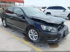 1VWAT7A37GC027327 2016 VOLKSWAGEN PASSAT