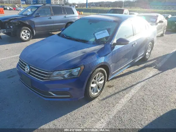 1VWAT7A37GC031247 2016 VOLKSWAGEN PASSAT - Image 2