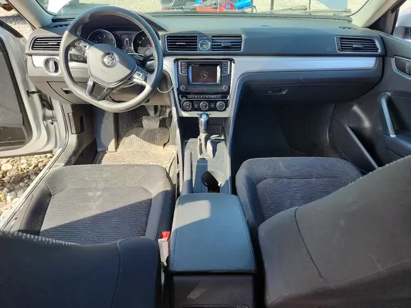 1VWAT7A37GC031684 2016 VOLKSWAGEN PASSAT - Image 8