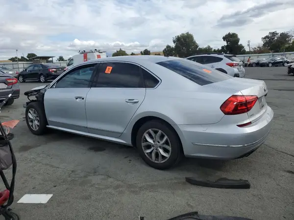 1VWAT7A37GC032589 2016 VOLKSWAGEN PASSAT - Image 2