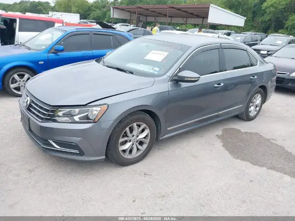 1VWAT7A37GC037646 2016 VOLKSWAGEN PASSAT - Image 2