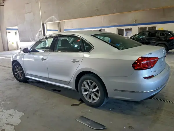 1VWAT7A37GC040062 2016 VOLKSWAGEN PASSAT - Image 2
