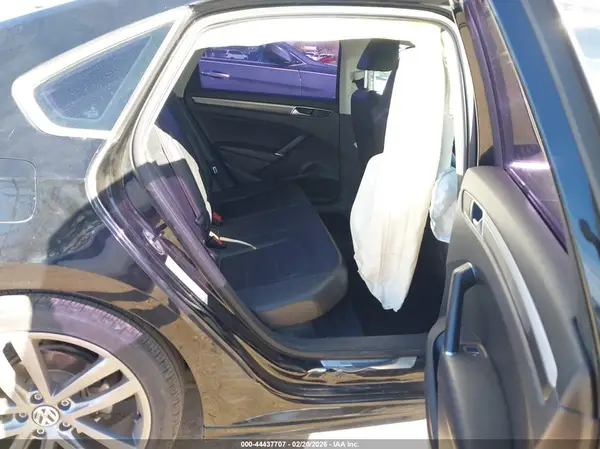 1VWAT7A37GC041938 2016 VOLKSWAGEN PASSAT - Image 8