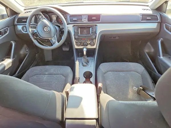 1VWAT7A37GC042135 2016 VOLKSWAGEN PASSAT - Image 8