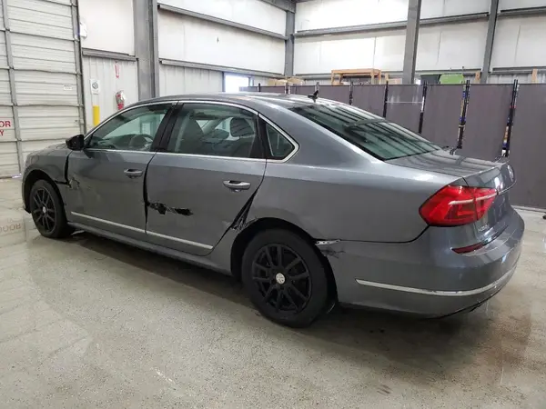 1VWAT7A37GC042443 2016 VOLKSWAGEN PASSAT - Image 2