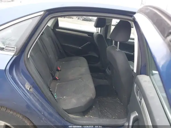 1VWAT7A37GC043544 2016 VOLKSWAGEN PASSAT - Image 8