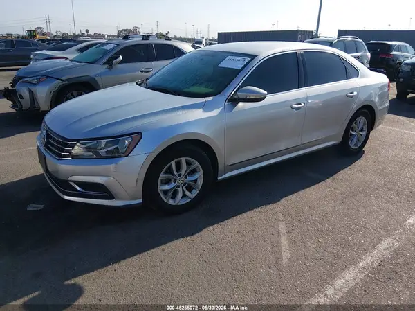 1VWAT7A37GC049439 2016 VOLKSWAGEN PASSAT - Image 2