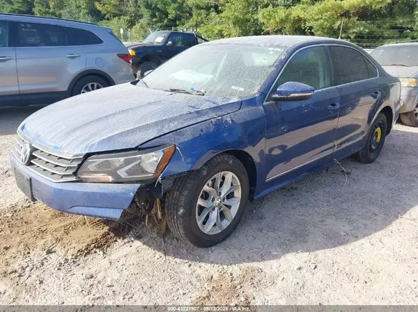 1VWAT7A37GC051935 2016 VOLKSWAGEN PASSAT - Image 2