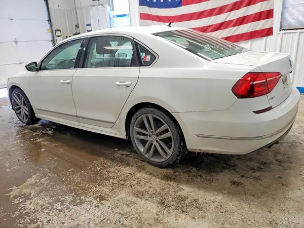 1VWAT7A37GC052051 2016 VOLKSWAGEN PASSAT - Image 2