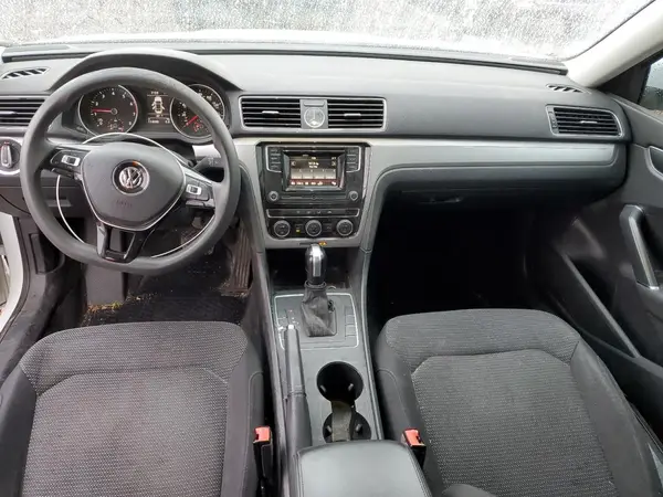 1VWAT7A37GC052115 2016 VOLKSWAGEN PASSAT - Image 8