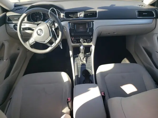 1VWAT7A37GC052762 2016 VOLKSWAGEN PASSAT - Image 8