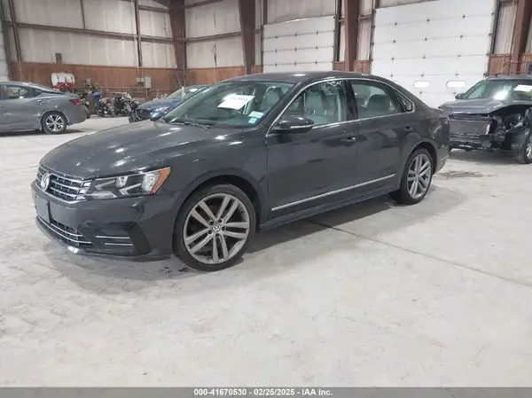 1VWAT7A37GC060263 2016 VOLKSWAGEN PASSAT - Image 2