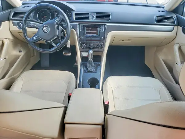 1VWAT7A37GC063860 2016 VOLKSWAGEN PASSAT - Image 8