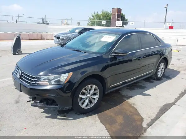 1VWAT7A37GC067696 2016 VOLKSWAGEN PASSAT - Image 2