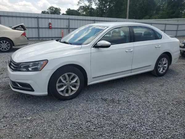 1VWAT7A37HC003482 2017 VOLKSWAGEN PASSAT - Image 1