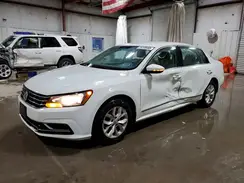 1VWAT7A37HC014742 2017 VOLKSWAGEN PASSAT