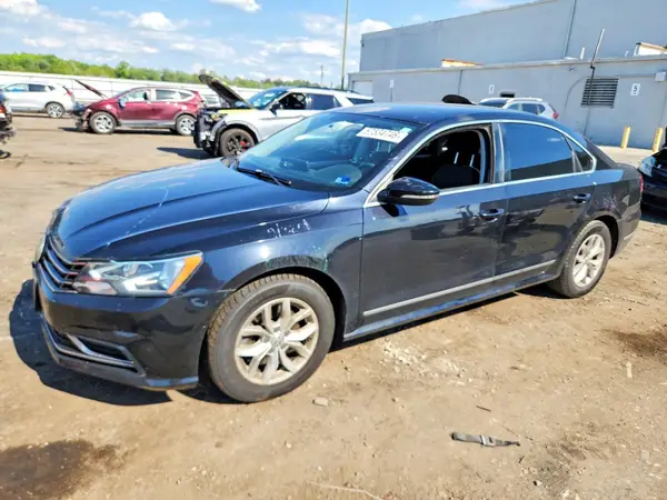 1VWAT7A37HC017205 2017 VOLKSWAGEN PASSAT - Image 1