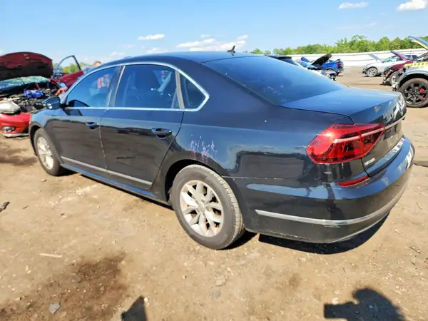 1VWAT7A37HC017205 2017 VOLKSWAGEN PASSAT - Image 2