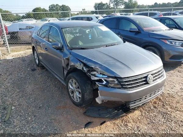 1VWAT7A37HC021786 2017 VOLKSWAGEN PASSAT - Image 1