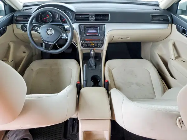 1VWAT7A37HC027295 2017 VOLKSWAGEN PASSAT - Image 8