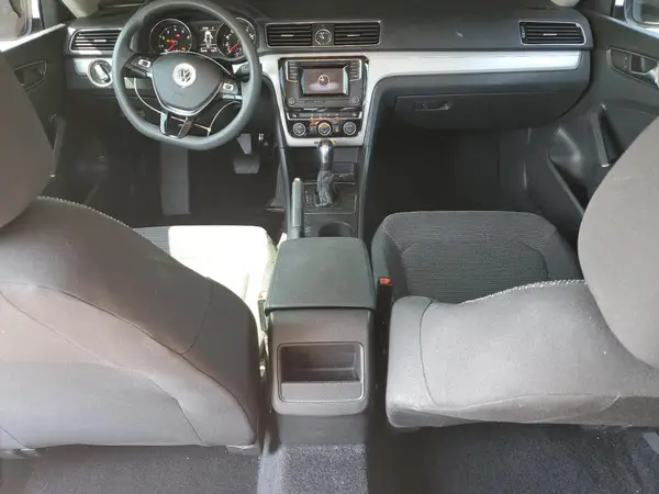 1VWAT7A37HC034778 2017 VOLKSWAGEN PASSAT - Image 8