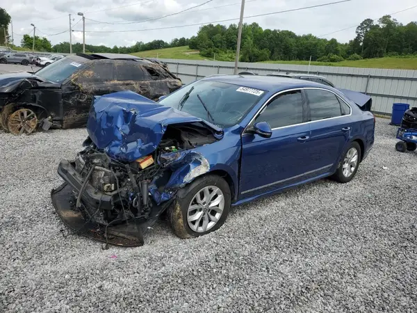1VWAT7A37HC050253 2017 VOLKSWAGEN PASSAT - Image 1