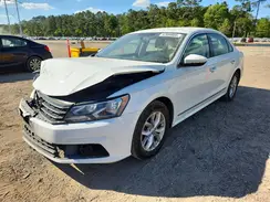1VWAT7A37HC051936 2017 VOLKSWAGEN PASSAT
