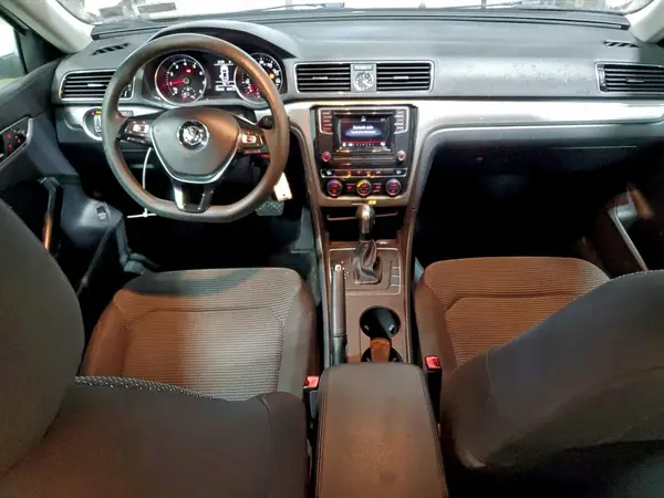 1VWAT7A37HC053198 2017 VOLKSWAGEN PASSAT - Image 8