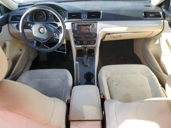 1VWAT7A37HC068509 2017 VOLKSWAGEN PASSAT - Image 8