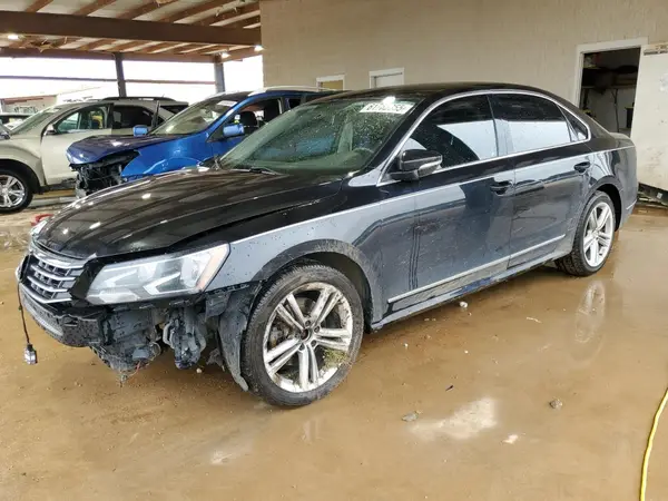 1VWAT7A37HC072558 2017 VOLKSWAGEN PASSAT - Image 1