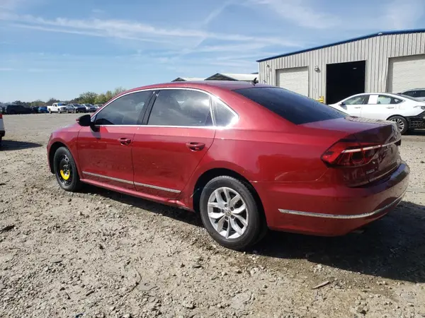 1VWAT7A37HC083723 2017 VOLKSWAGEN PASSAT - Image 2