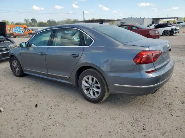 1VWAT7A37HC084869 2017 VOLKSWAGEN PASSAT - Image 2
