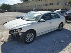 1VWAT7A37HC085584 2017 VOLKSWAGEN PASSAT