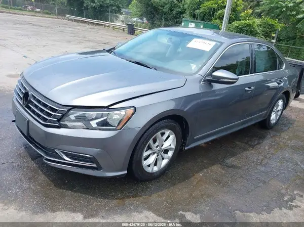 1VWAT7A38GC013596 2016 VOLKSWAGEN PASSAT - Image 2