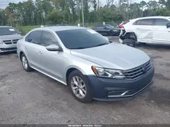 1VWAT7A38GC013761 2016 VOLKSWAGEN PASSAT
