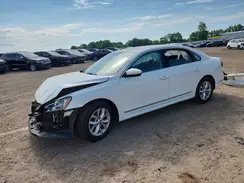 1VWAT7A38GC014604 2016 VOLKSWAGEN PASSAT