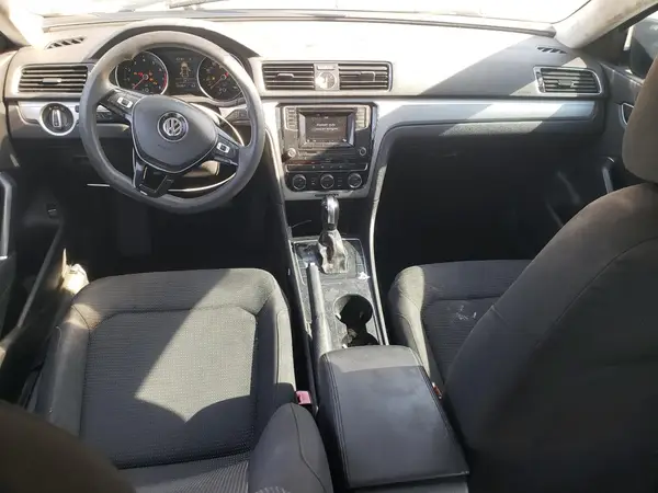 1VWAT7A38GC015686 2016 VOLKSWAGEN PASSAT - Image 8