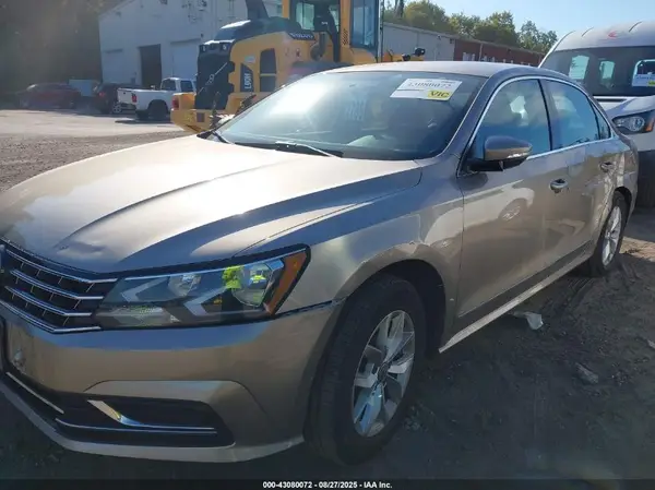 1VWAT7A38GC018491 2016 VOLKSWAGEN PASSAT - Image 2
