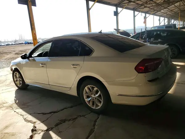 1VWAT7A38GC020791 2016 VOLKSWAGEN PASSAT - Image 2