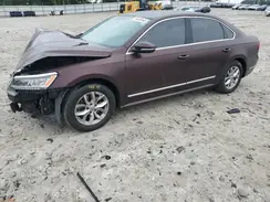 1VWAT7A38GC027708 2016 VOLKSWAGEN PASSAT