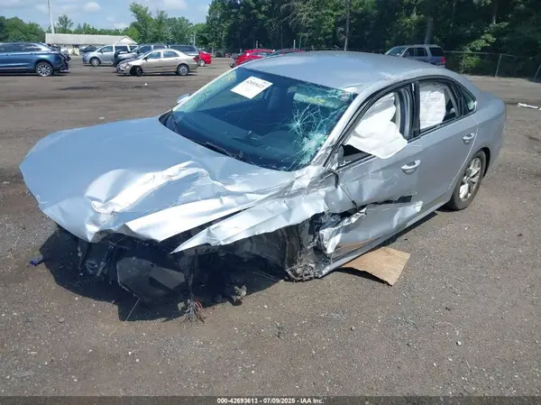 1VWAT7A38GC029314 2016 VOLKSWAGEN PASSAT - Image 2