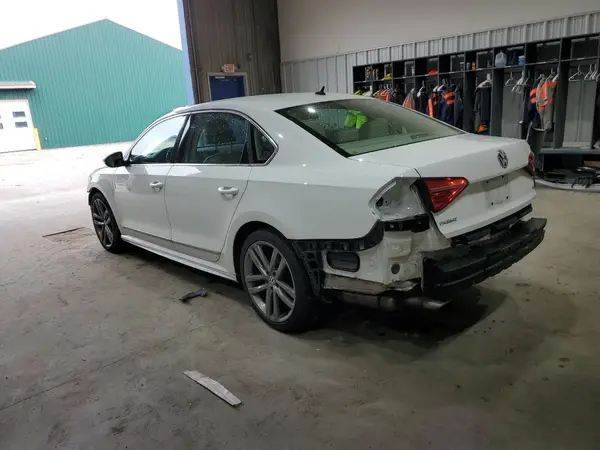 1VWAT7A38GC030463 2016 VOLKSWAGEN PASSAT - Image 2
