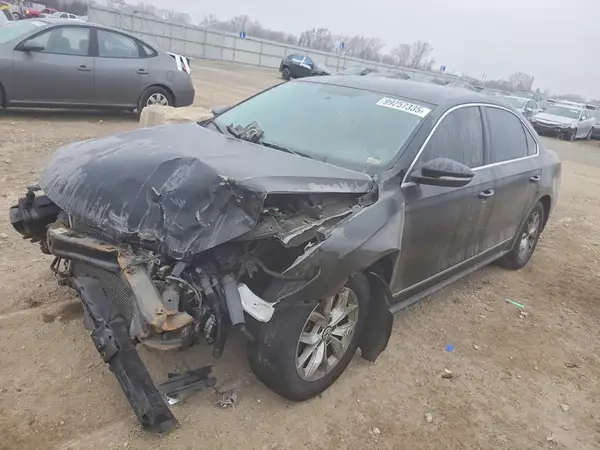 1VWAT7A38GC030575 2016 VOLKSWAGEN PASSAT