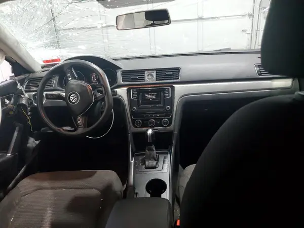 1VWAT7A38GC031676 2016 VOLKSWAGEN PASSAT - Image 8