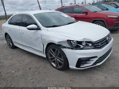 1VWAT7A38GC032245 2016 VOLKSWAGEN PASSAT