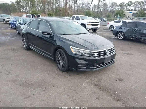 1VWAT7A38GC033931 2016 VOLKSWAGEN PASSAT - Image 1