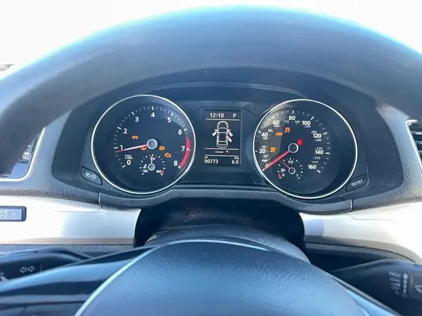 1VWAT7A38GC036425 2016 VOLKSWAGEN PASSAT - Image 8