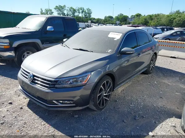 1VWAT7A38GC036957 2016 VOLKSWAGEN PASSAT - Image 2