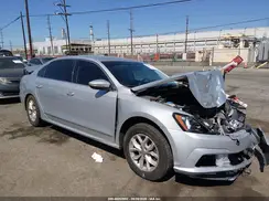 1VWAT7A38GC037901 2016 VOLKSWAGEN PASSAT